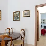 Sant\'Agostino Apartment